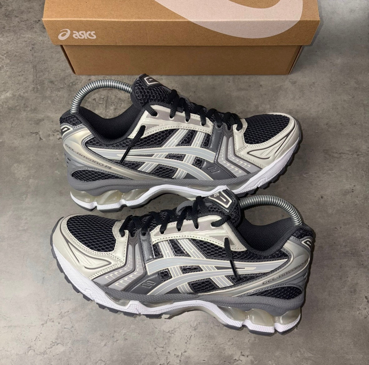 Asics Kayano 14's Obsidian Cement Grey